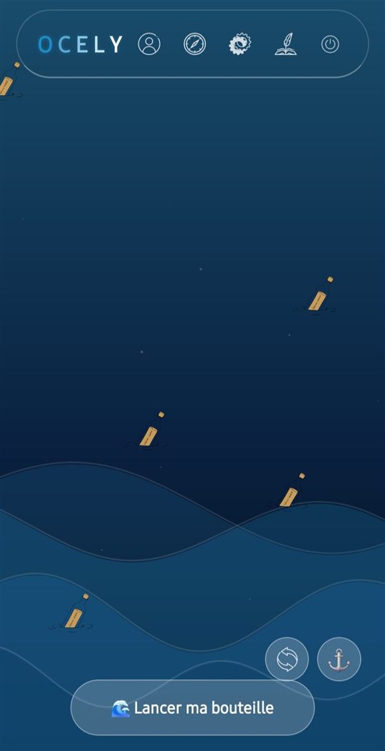 Écran Océan de l'app OCELY : des bouteilles ambrées flottent sur une mer nocturne, bouton « Lancer ma bouteille ».